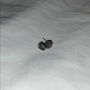 Sliver Kendra Scott Earrings.